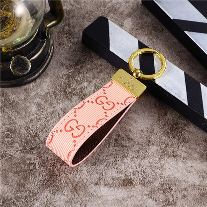 Chic GG Keychain - High-End Accessory for a Touch of Elegance