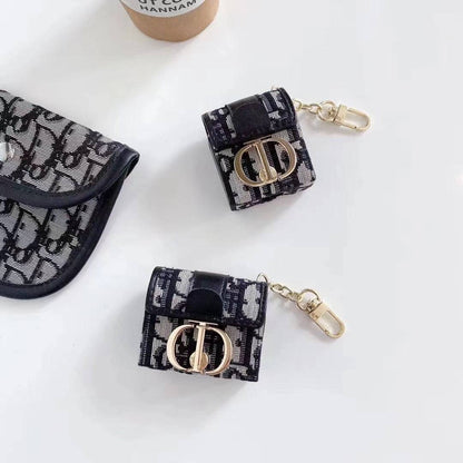 Estuche C.D Iconic Luxury AirPods - Accesorio de moda