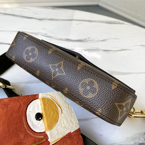 Louis Vuitton Kirigami Earphone Pouch