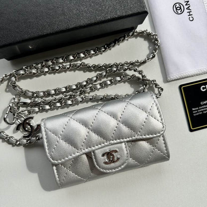 CHANEL Chain Crossbody Bag