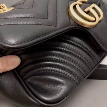 Gucci GG Marmont Small Matelasse Shoulder Bag