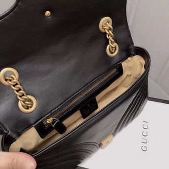 Gucci GG Marmont Small Matelasse Shoulder Bag