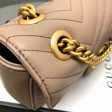 Gucci GG Marmont Small Matelasse Shoulder Bag