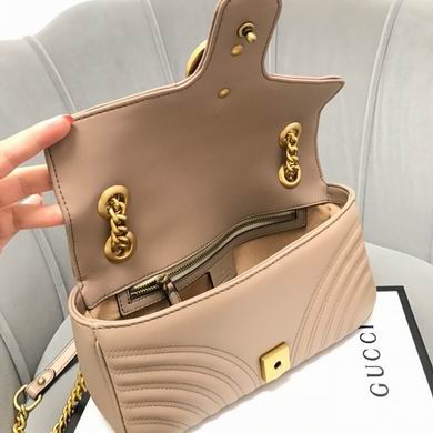 Gucci GG Marmont Small Matelasse Shoulder Bag