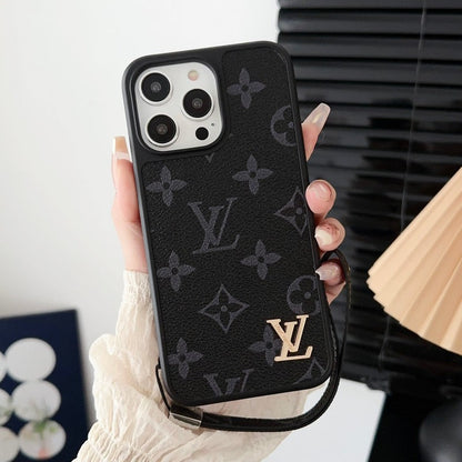 HAND CHAIN IPHONE CASE