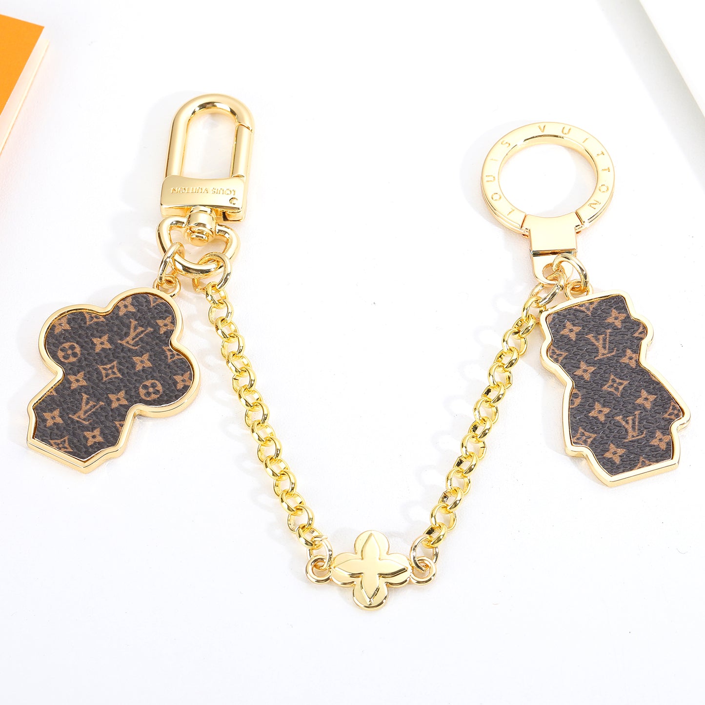 Leather Monogram Keychain k-587547