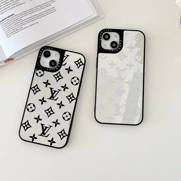 MIRRORED PHONE CASE FOR IPHONE 15 14 13