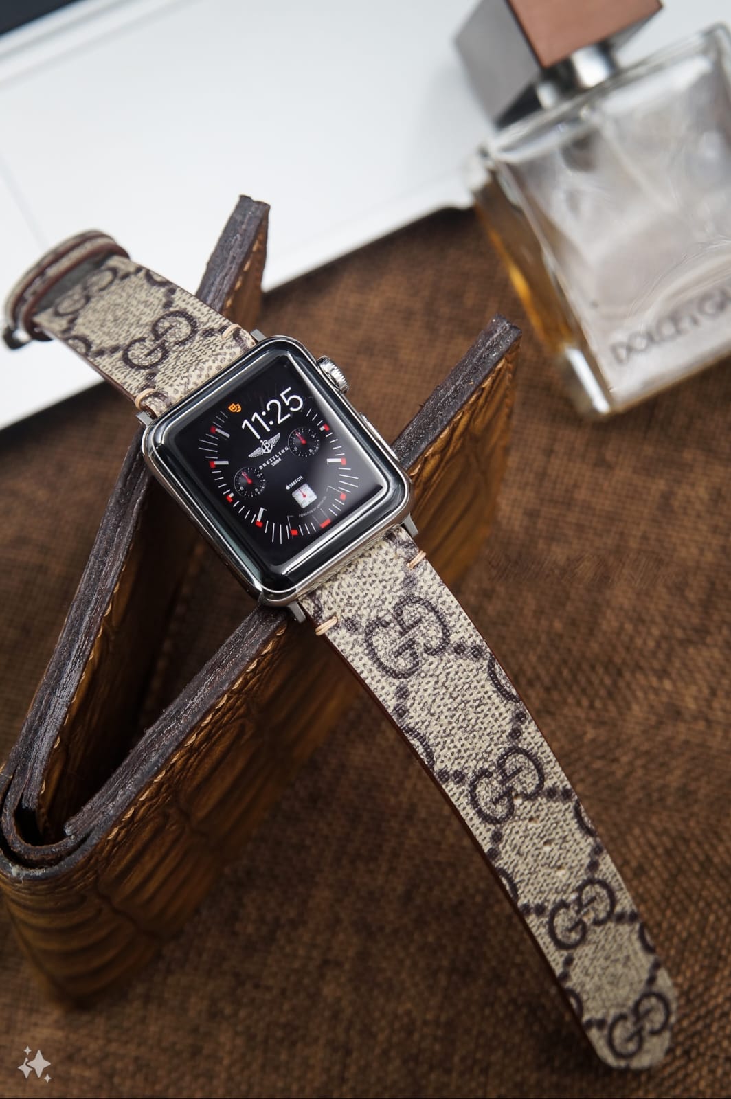 CLASSIC LUXURY WATCH STRAP