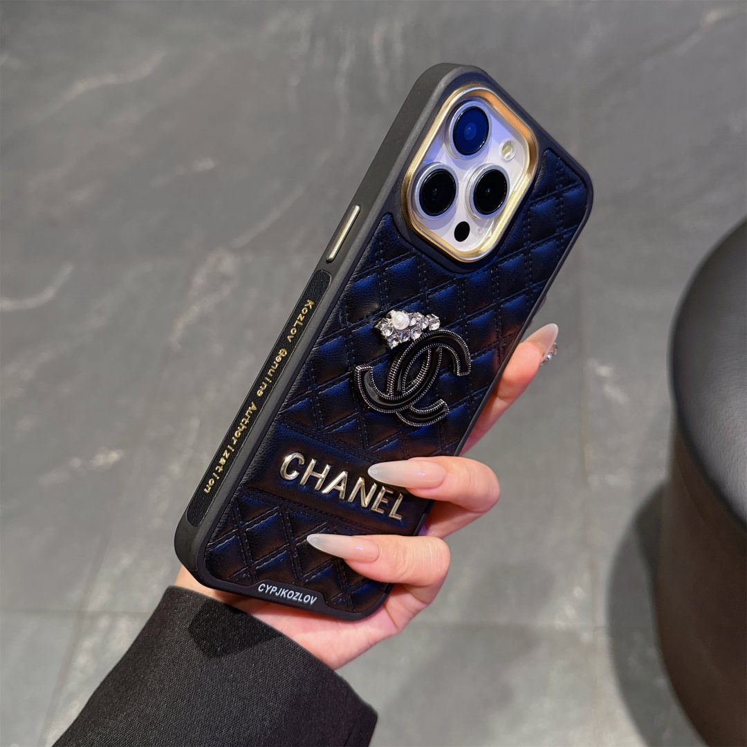 Embossed Chanel Diamond-Quilted Lambskin iPhone Case