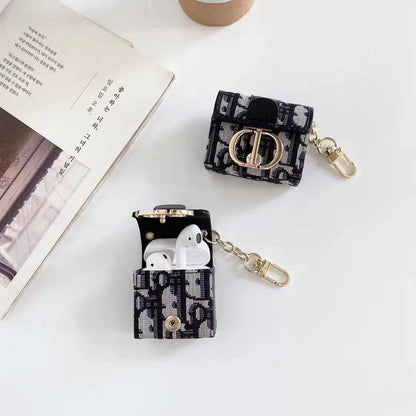 Estuche C.D Iconic Luxury AirPods - Accesorio de moda